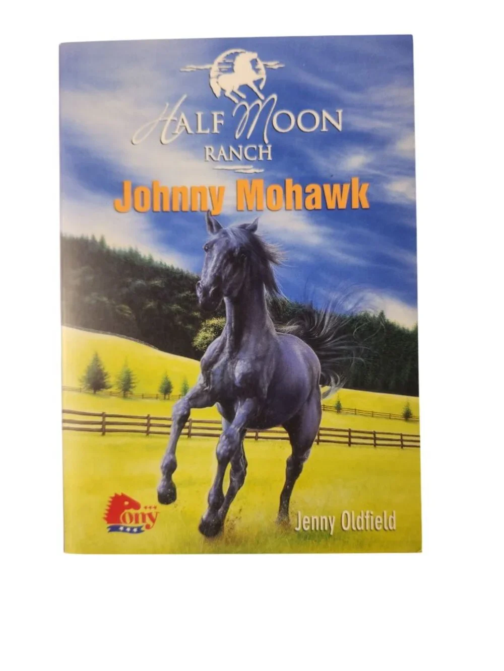 Half Moon Ranch Book Bundle & Star Stable Autumn Riders Pc Game Set